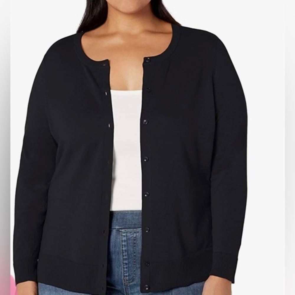 Great Condition Amazon Essentials Lightweight Crewneck Cardigan Black- XXL